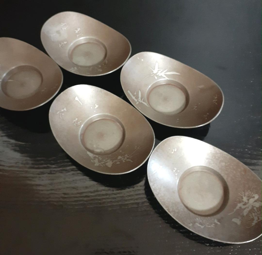 古錫茶托【乾茂號造 乾茂号造】五君子文様 茶托 五客