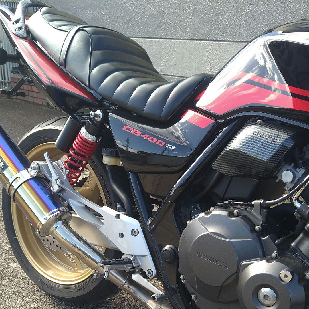 ホンダ cb400sf 高級レザータックロールシート nc39 nc42 ホンダ cb400sf 高級レザータックロールシート nc39 nc42