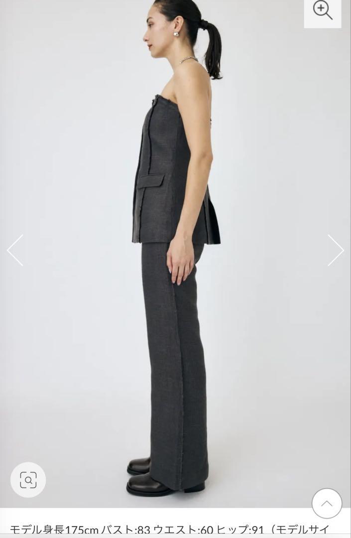 TAILORED BARE