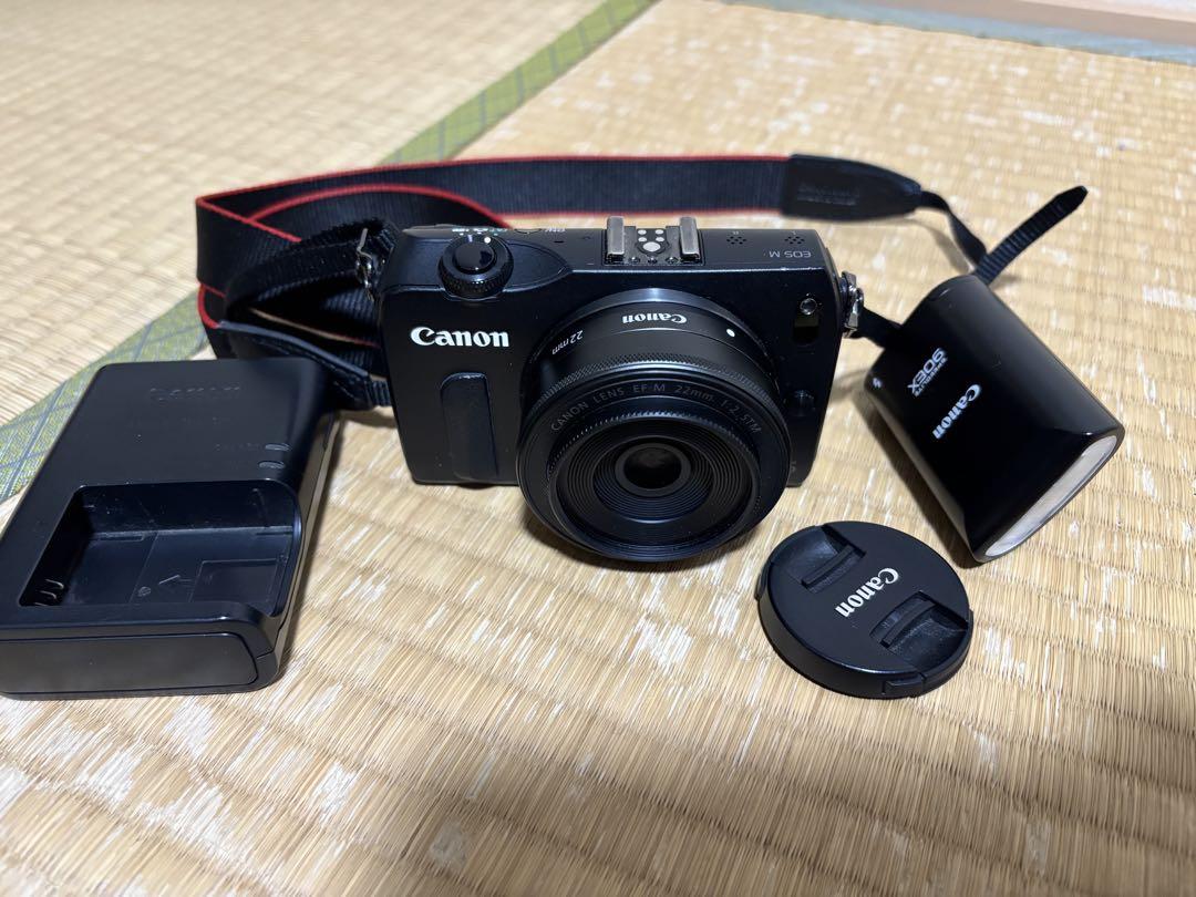 Canon EOS M + EF-M 22mmレンズ+スピードライト90EX