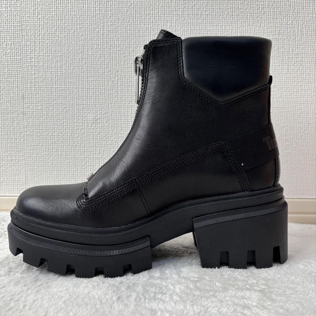 フロントジップ