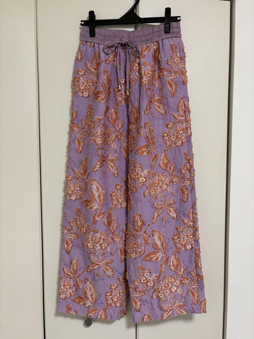 PASSONE デザイン刺繍パンツパンツ