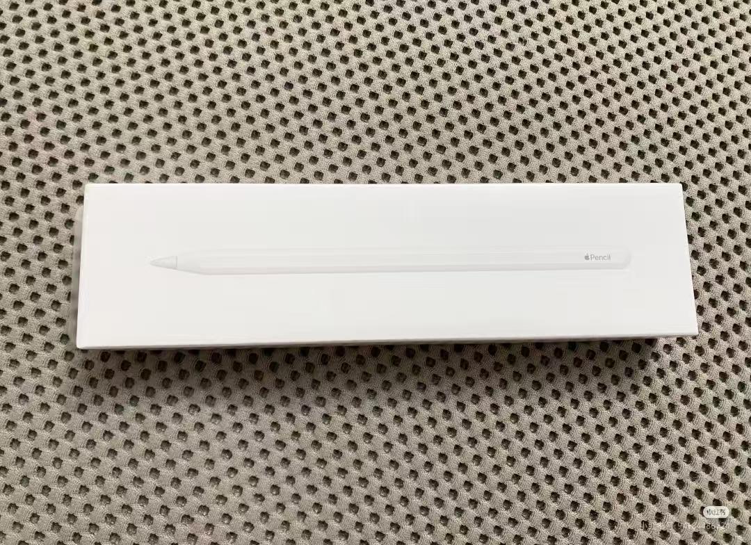 Apple Pencil 2ホワイト