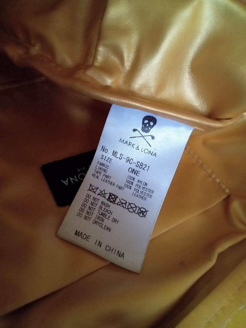 ★美品★MARK＆LONA★ボディーバッグ・ショルダーバッグ★