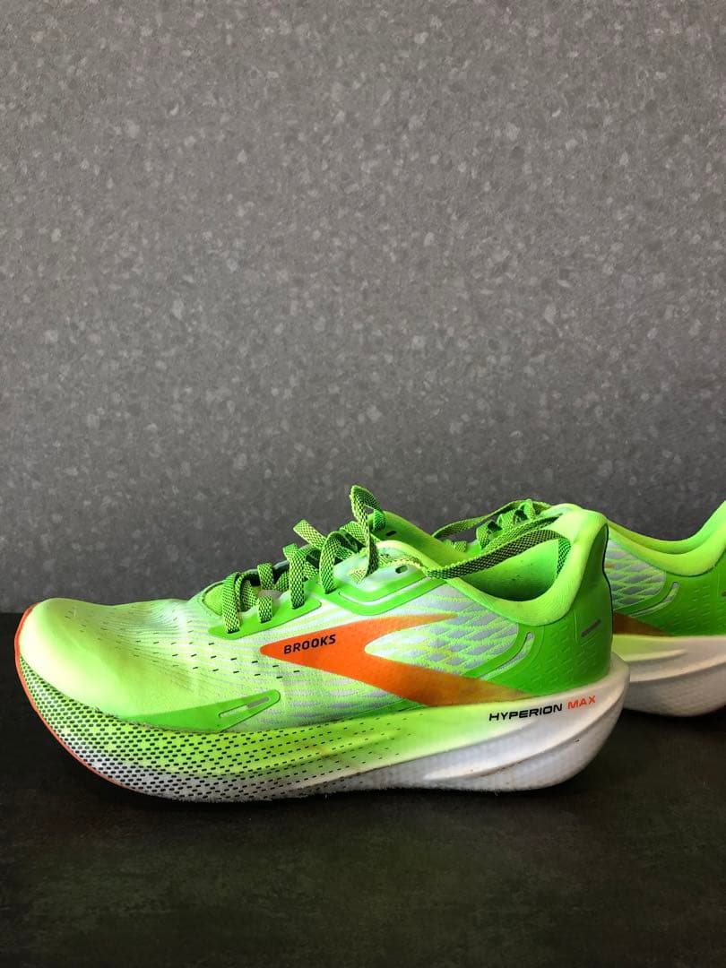 ブルックスハイペリオンマックス、ハイペリオンエリート3 二点セット ブルックスハイペリオンマックス、ハイペリオンエリート3 二点セット