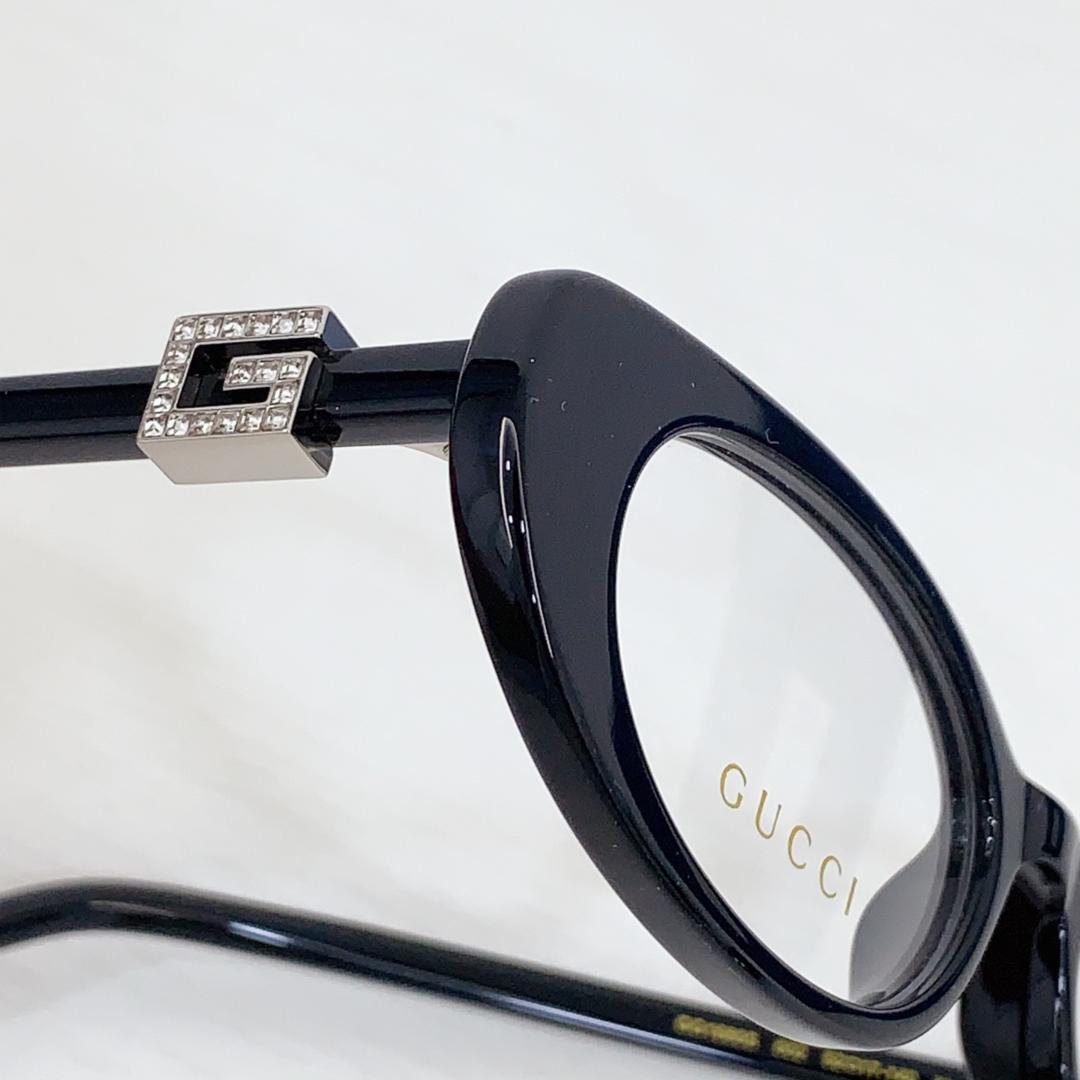 GUCCI ブラックオーバルフレームサングラス 箱付き - メルカリ