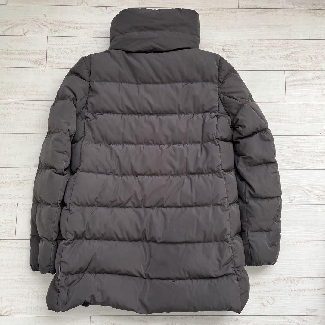 MONCLER ダウン　グレー