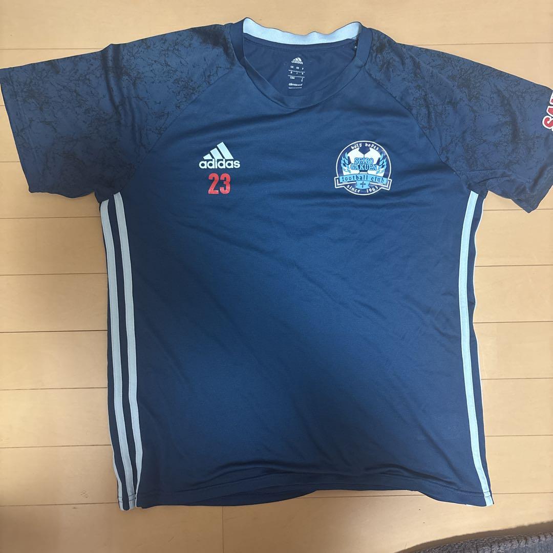adidas 聖望学園インターハイ出場記念トレーニングシャツ