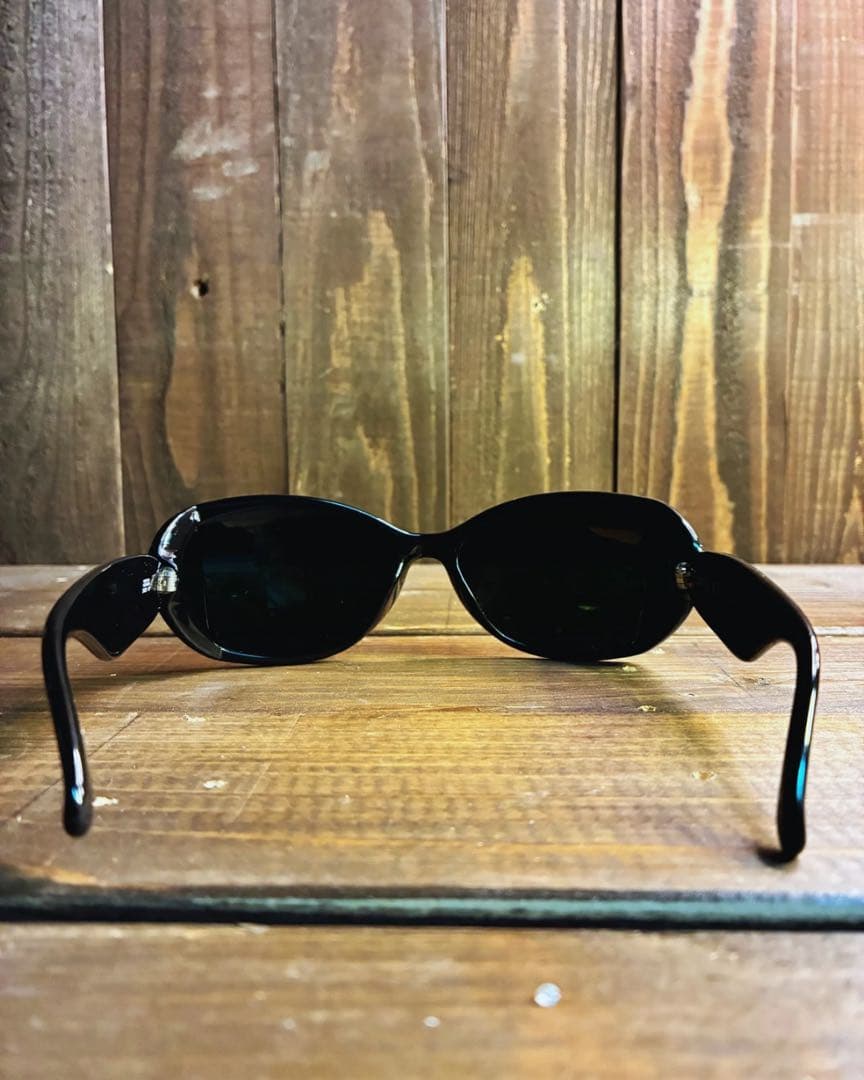 Christian Diorクリスチャンディオールサングラスブラックキャットアイ Christian Diorクリスチャンディオールサングラスブラックキャットアイ