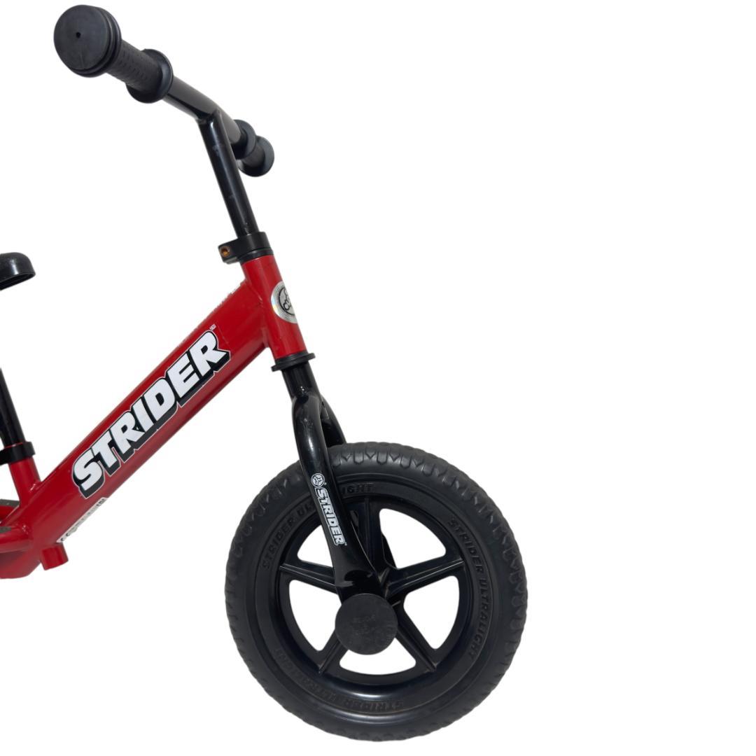 大人気　STRIDER ストライダー12 CLASSIC  レッド