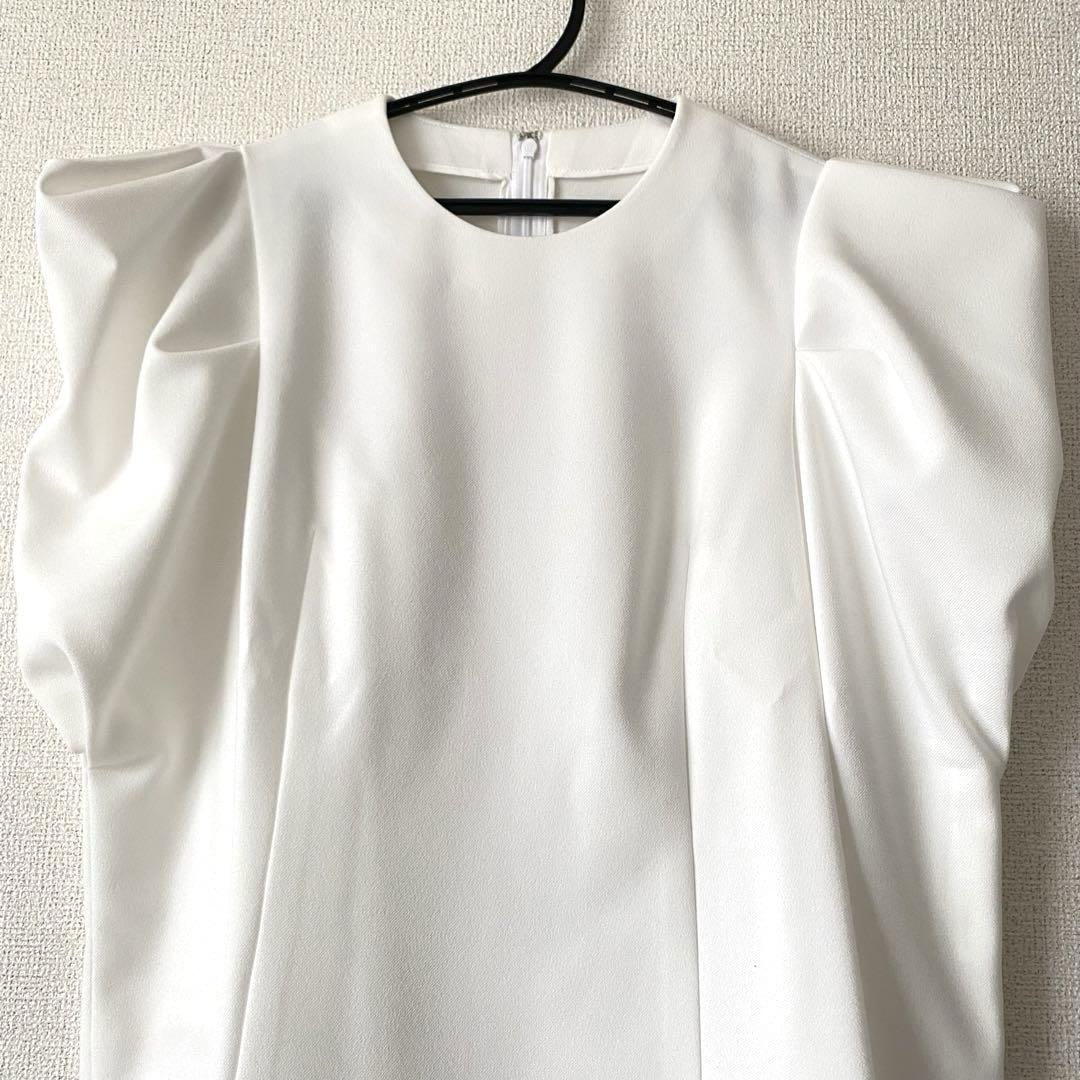 Cygne. シーニュ とんがりパフtops Manon ホワイト 【サイズ②】