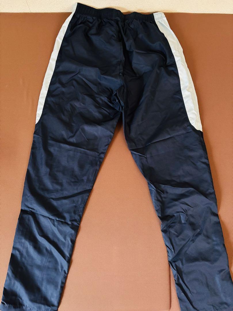 【新品・未使用】soccer junky 上下長袖ピステ、ウィンドブレーカー