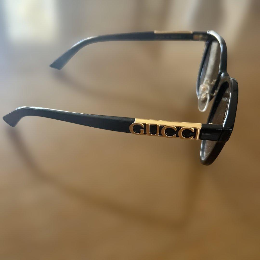 GUCCI ブラック サングラス イタリア製