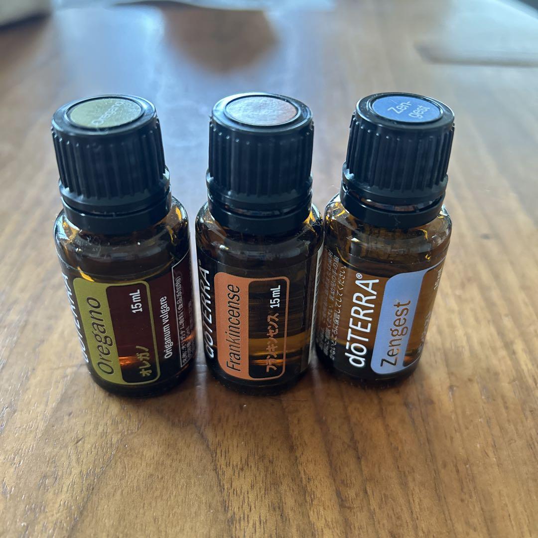 doTERRA　フランキンセンス&オレガノ 残量確認ください】doTERRA オレガノ・フランキンセンス
