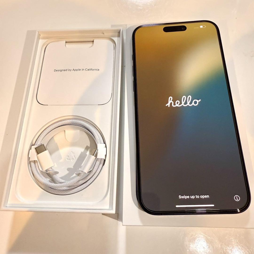 【極美品】iPhone15 Pro Max 本体256GB SIMフリー　ブルー