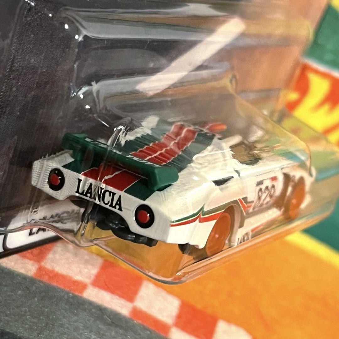 LANCIA STRATOSのレビュー！WRCに勝つために生まれたカッコいい