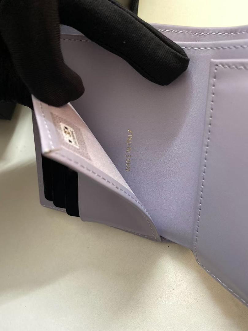 CHANEL シャネルパープルの財布