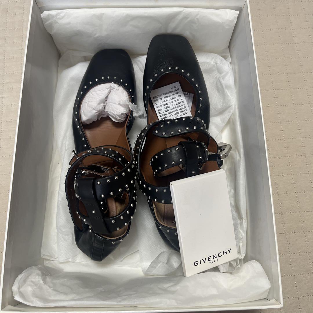 GIVENCHY ジバンシィ スタッズバレエ パンプス 靴