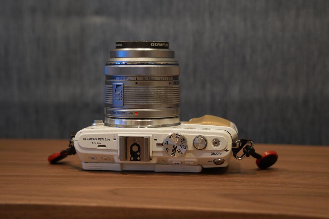 Y*i様 OLYMPUS E-PL5 ホワイト ズームレンズキット　付属品