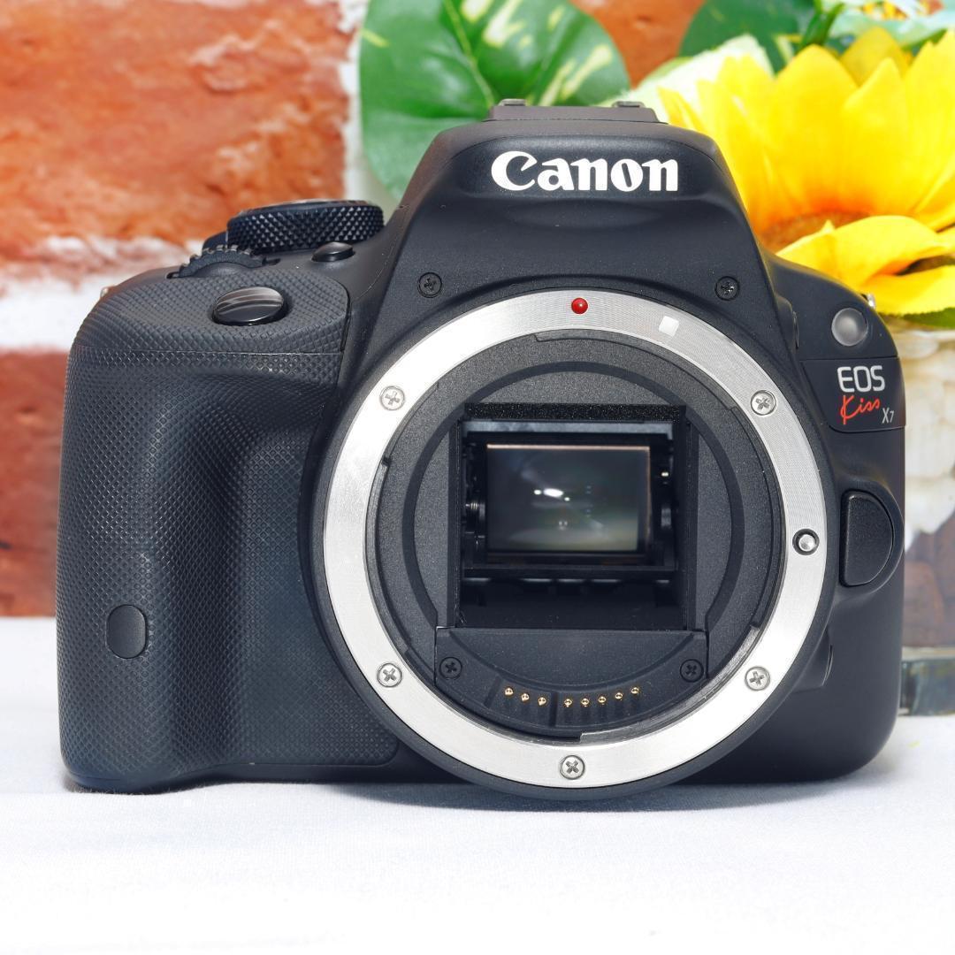 ✨大人気機種✨Canon Kiss X7✨ダブルレンズ✨超軽量✨スマホ転送OK