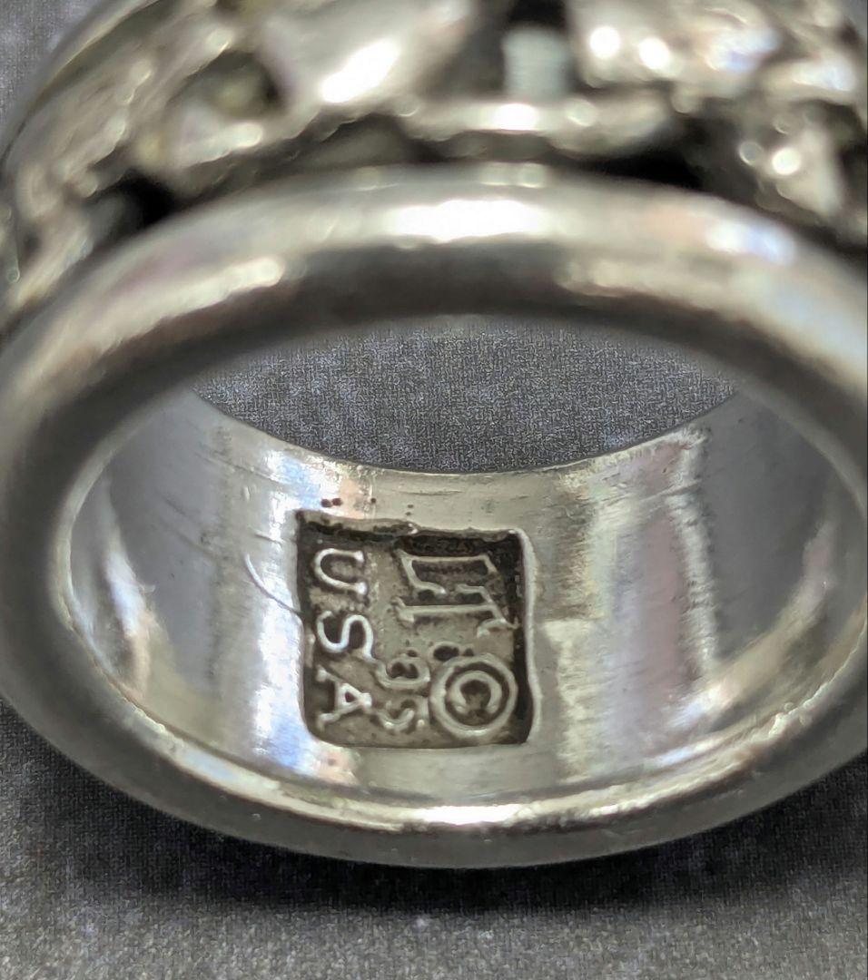 ③【レザーズアンドトレジャーズ】リボルバースカルリング ギミックリング