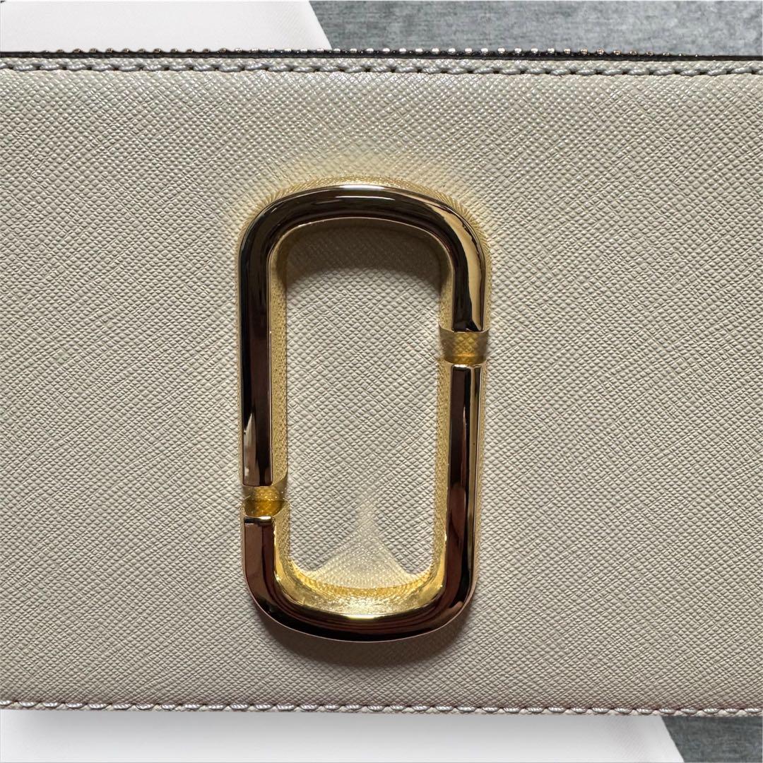 ラスト1個 MARC JACOBS ザ スナップショット ショルダーバッグ
