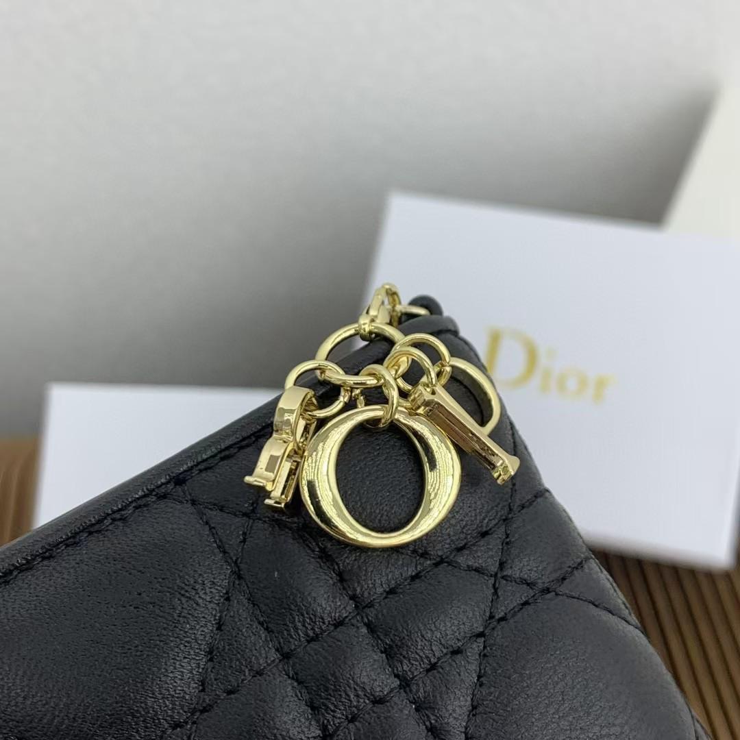 美品☆ Dior 大人気ディオール 二つ折り財布 - メルカリ