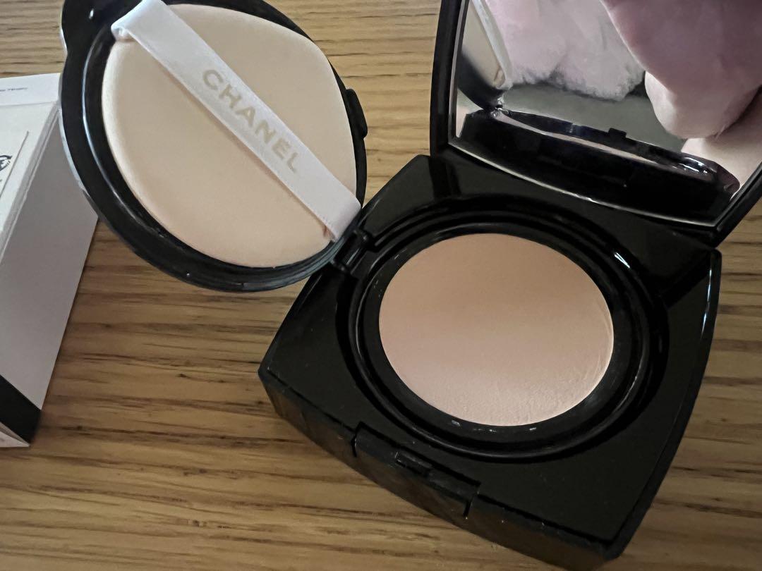 CHANEL レベージュヘルシーグロウクッション BR12 ファンデーション