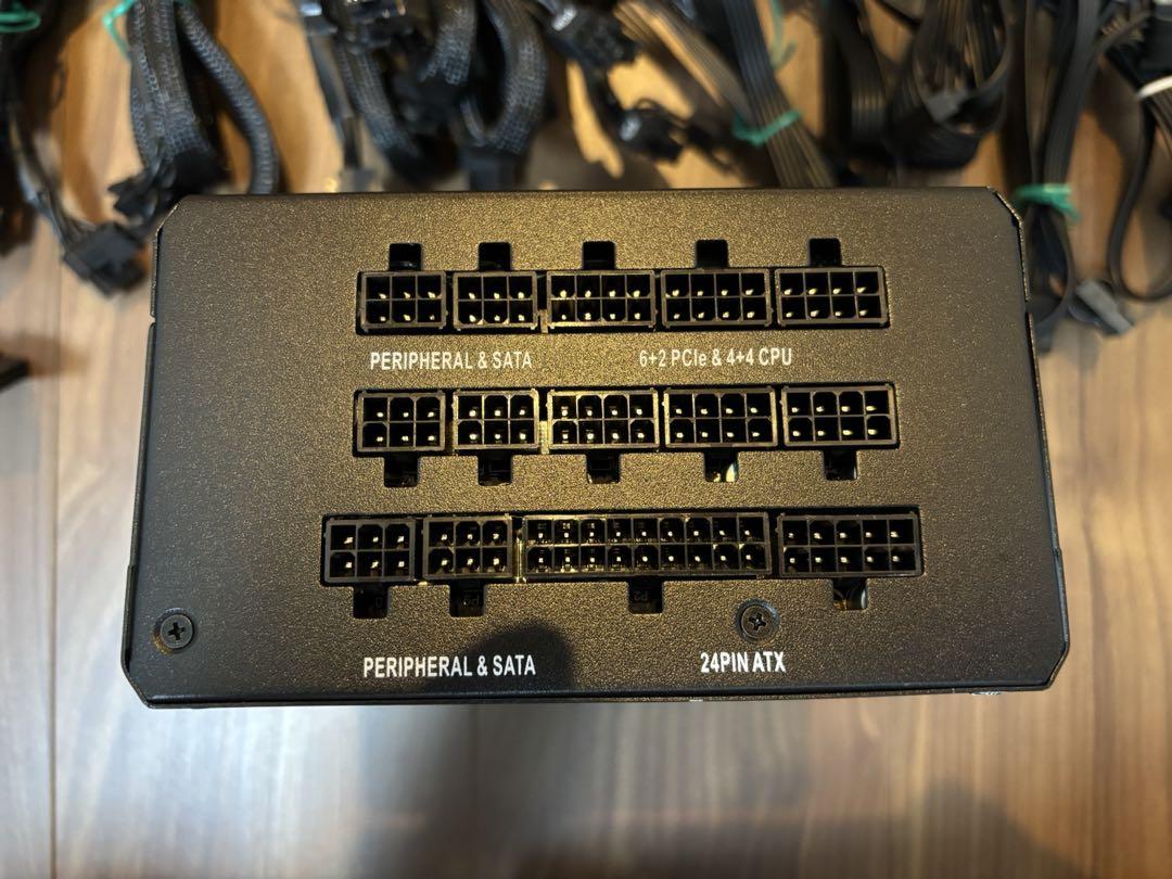 Corsair RM1000x 1000W 電源ユニット
