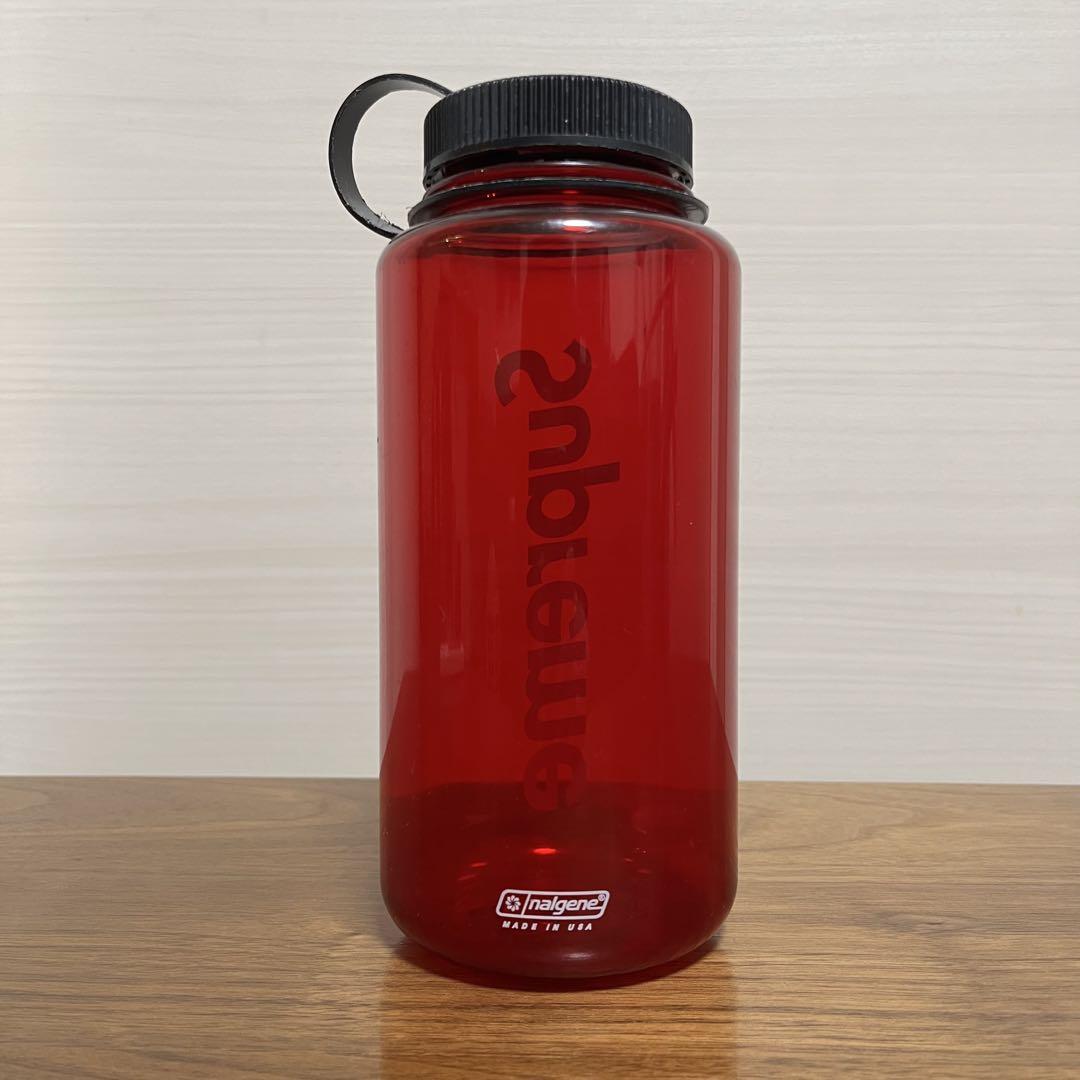 【新品・未使用】Supreme 水筒 赤 ナルゲンボトル Supreme 新品 シュプリーム SUPREME Nalgene 32 oz. Bottle