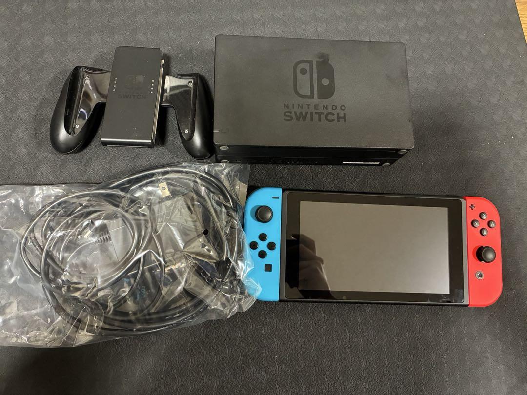 Nintendo Switch本体