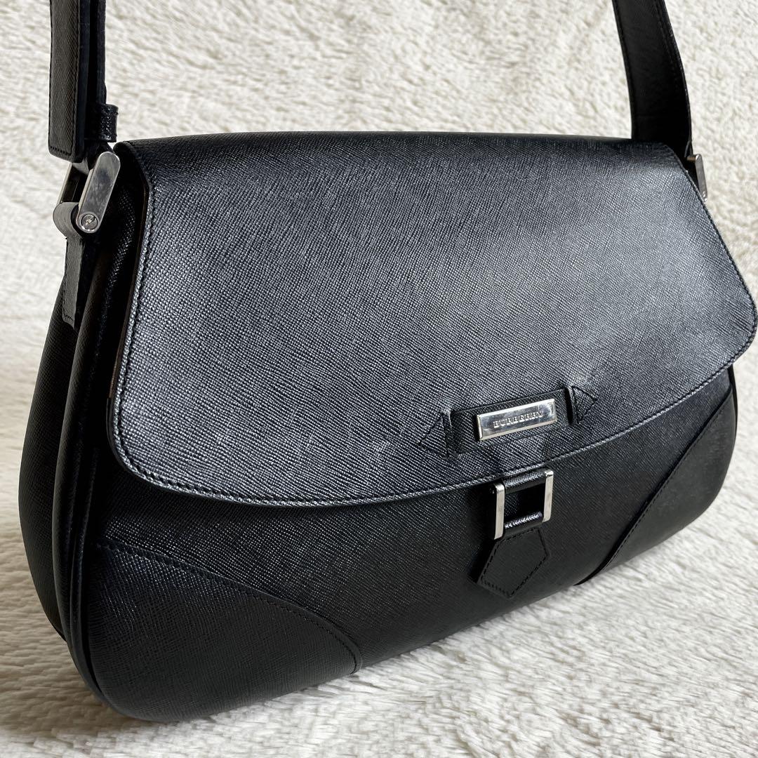 最新エルメス 美品 ワンショルダー ロゴ ブラックフォーマル BURBERRY バッグ