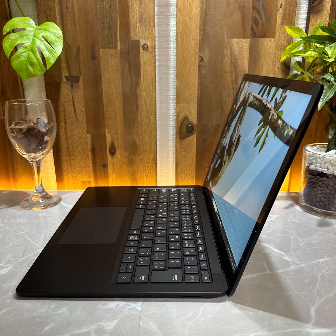 最新2022年式‼️Surface Laptop 5☘️メモリ8GB☘️ノートパソコン