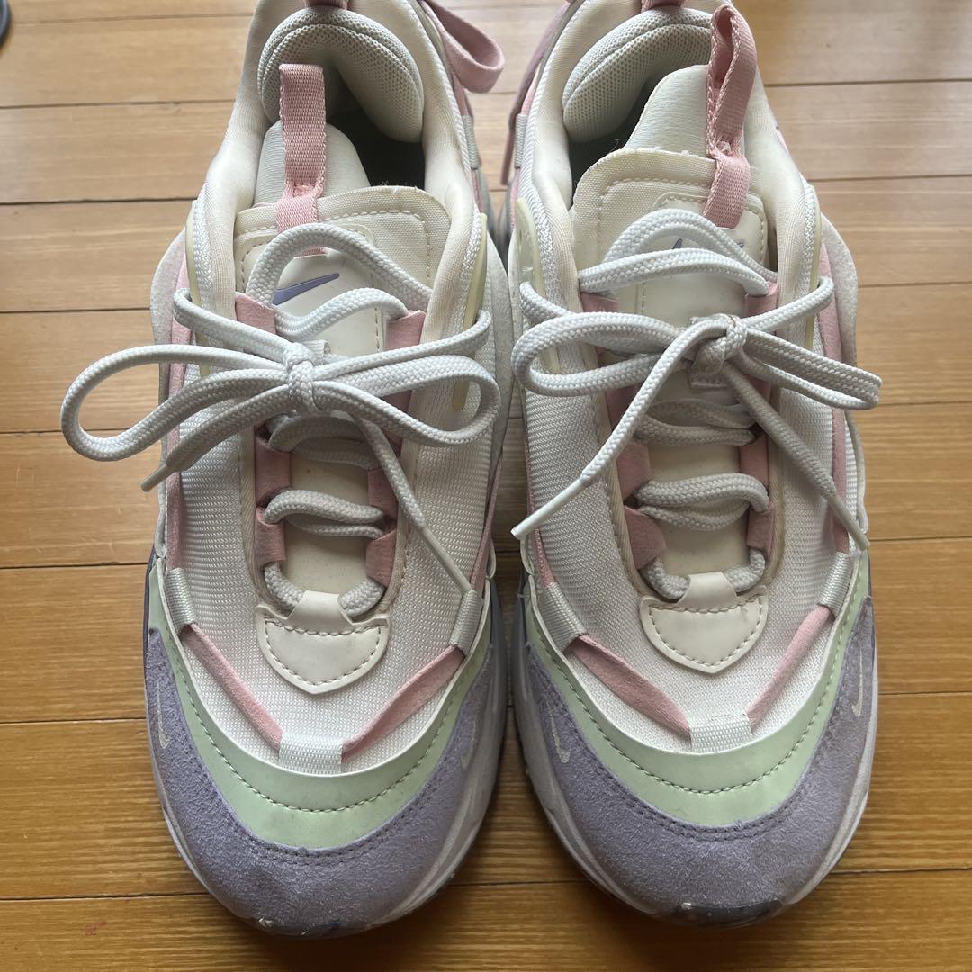 NIKE エアマックス フュリオサ 24㎝