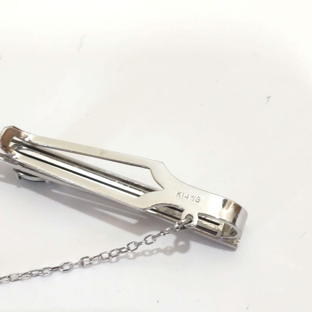 K14WG　4.15ｇ　緑石　ネクタイピン　NJ44