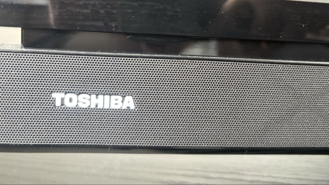TOSHIBA 32型 液晶テレビ 32S21 テレビ線、リモコンセット