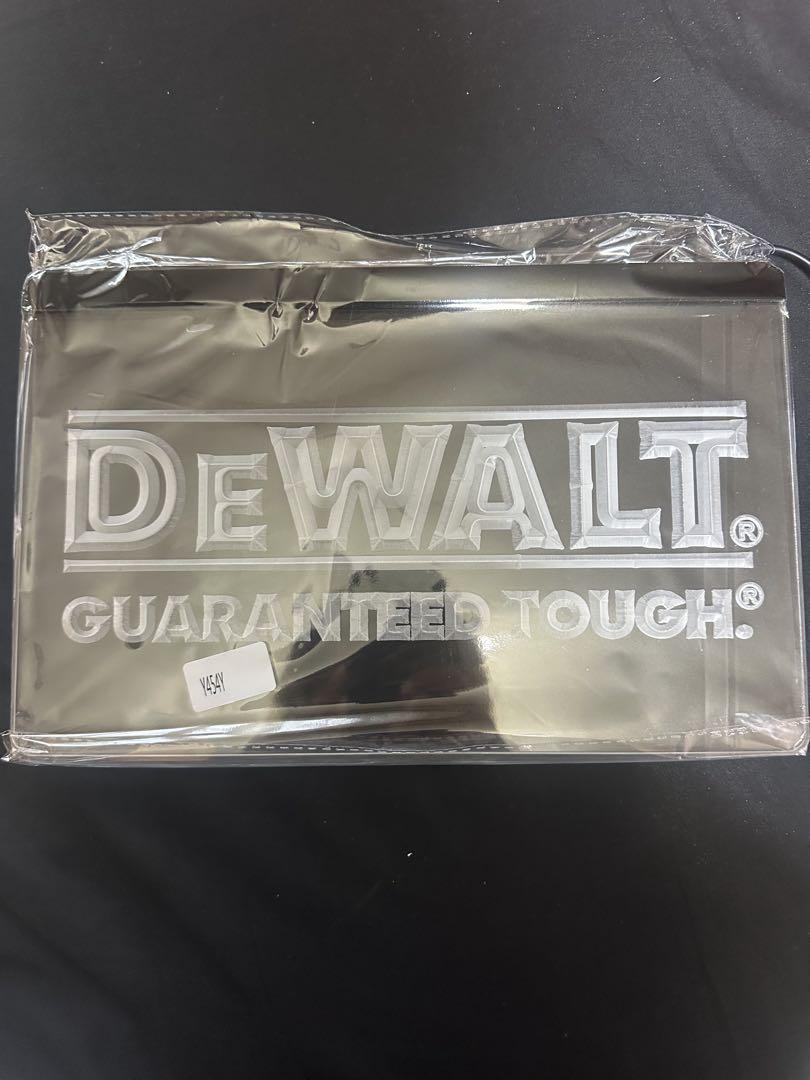 DEWALT LEDライト USB接続