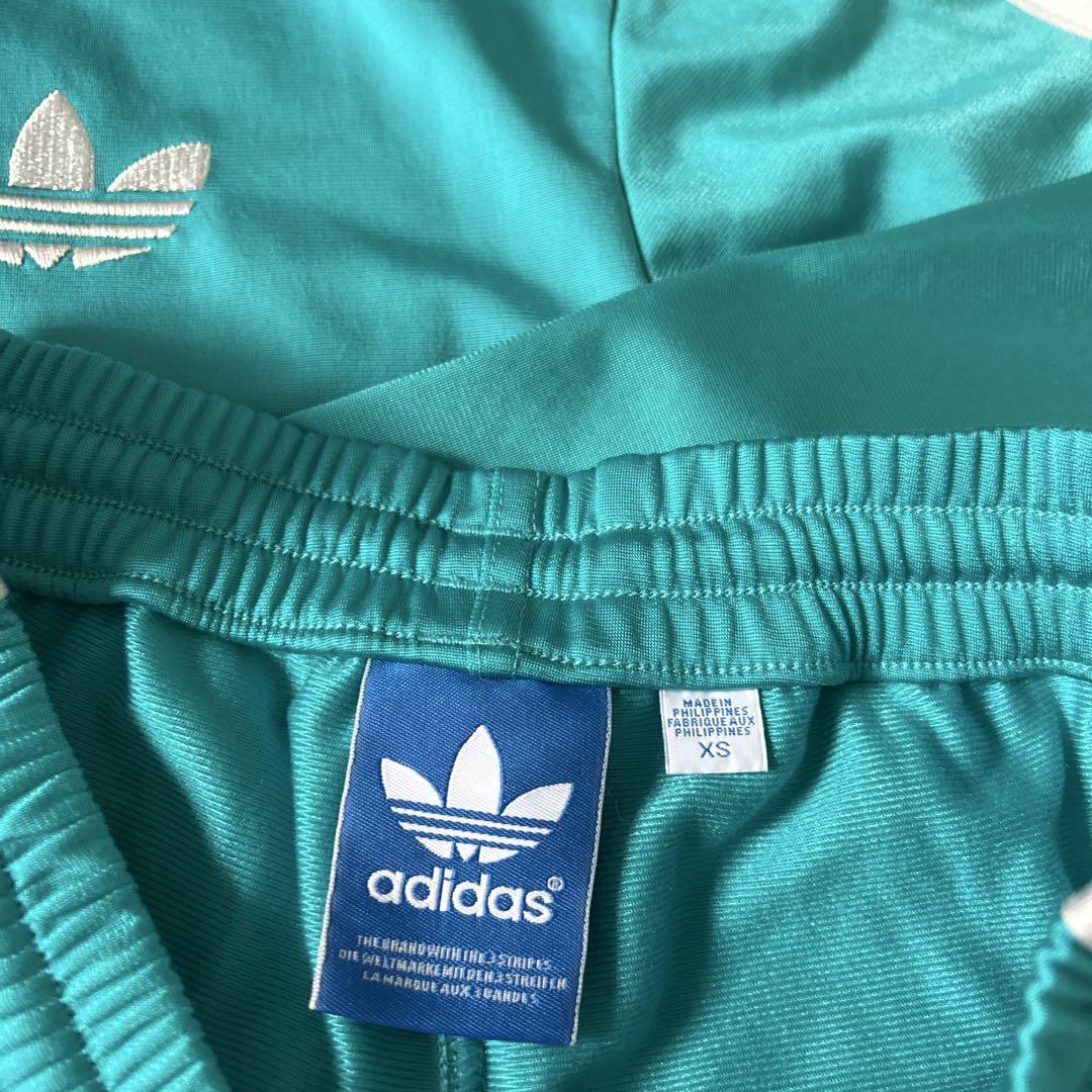 なお様 adidas アディダス　デカロゴ ジャージ上下