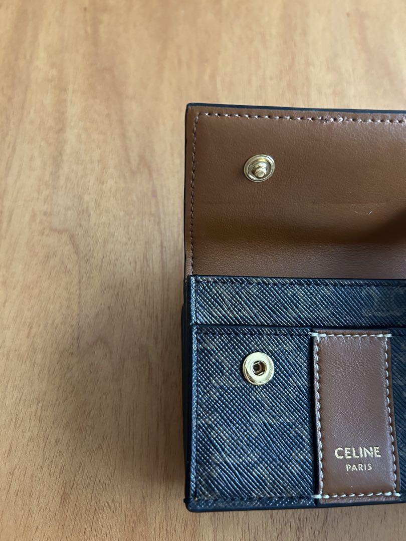 セリーヌ CELINE トリオンフ フォールデッド コンパクトウォレット箱つき