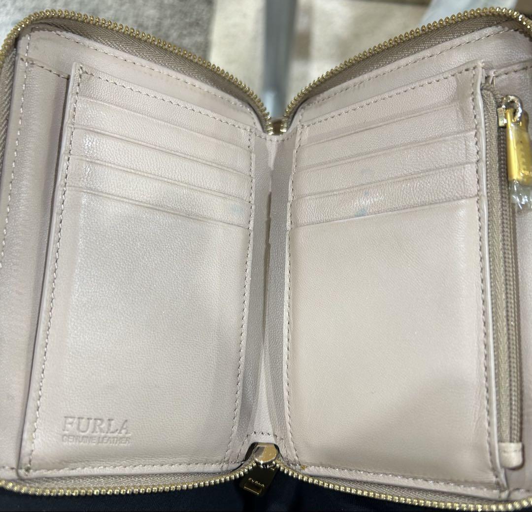 極美品】プラダ 二つ折り財布 ダイアグラム キルティング ベージュ