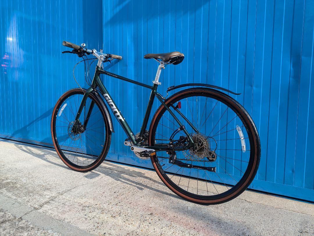 GIANT　ESCAPE 　DISC　クロスバイク　中古　自転車　名古屋配送無料