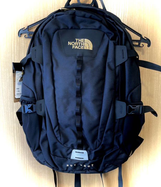 【新品】NORTH FACE ホットショット　限定カラー！ブラック×ゴールド