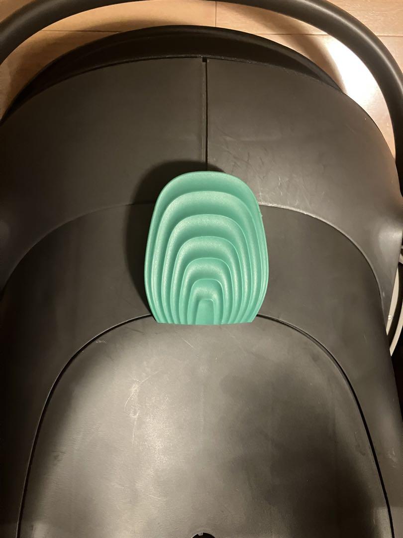 Cybex  エイトンS2  ベースワン　2点セット