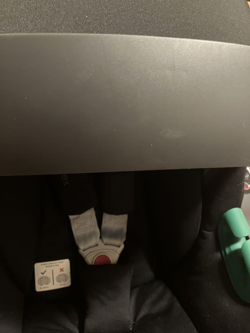 Cybex  エイトンS2  ベースワン　2点セット