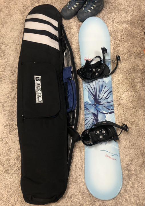 BURTONボード、ビンディング、ブーツ、キャリングケースセット