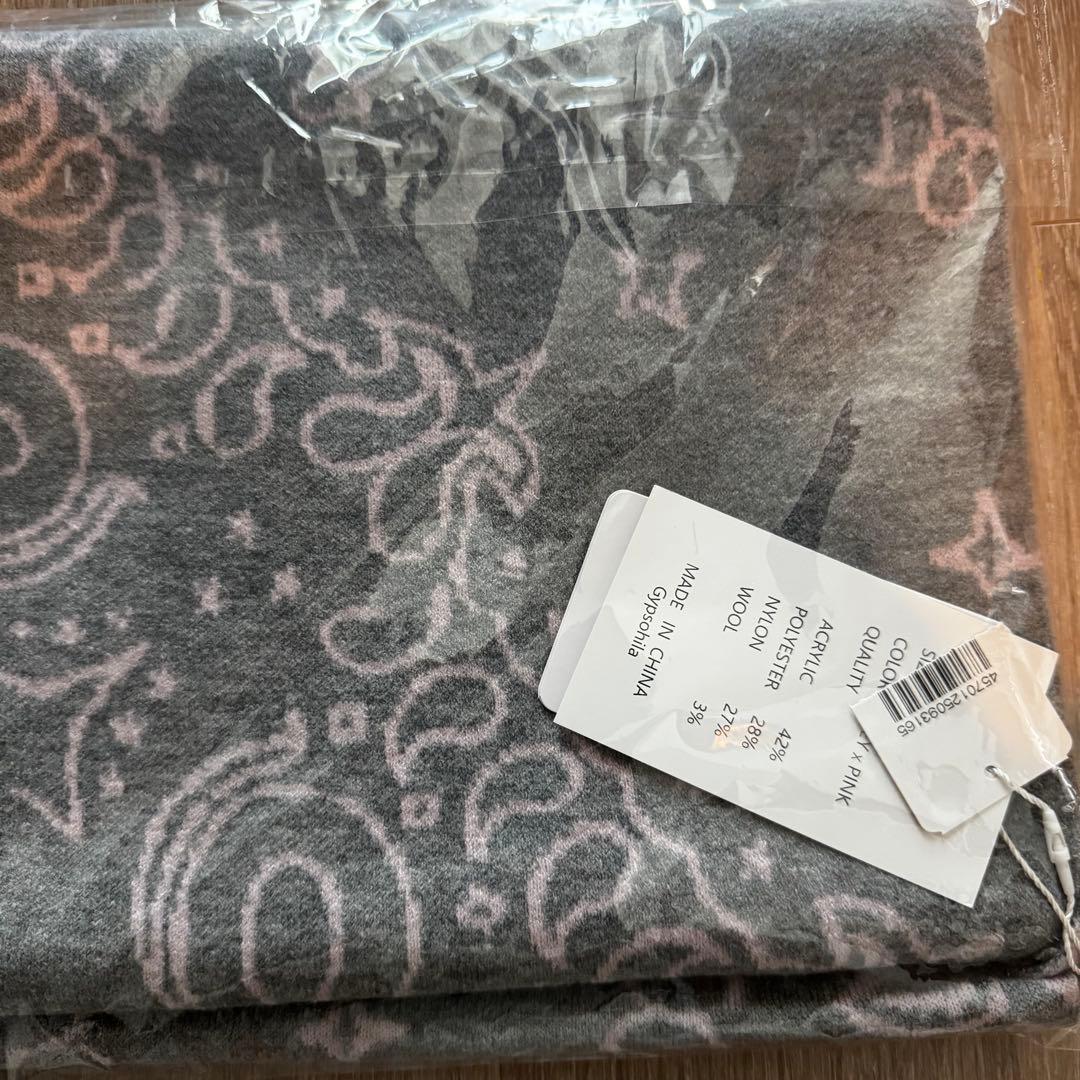 新品未使用 ジプソフィアgypsohila KnitStole ニット ストール 新品未使用 ジプソフィアgypsohila KnitStole ニット ストール