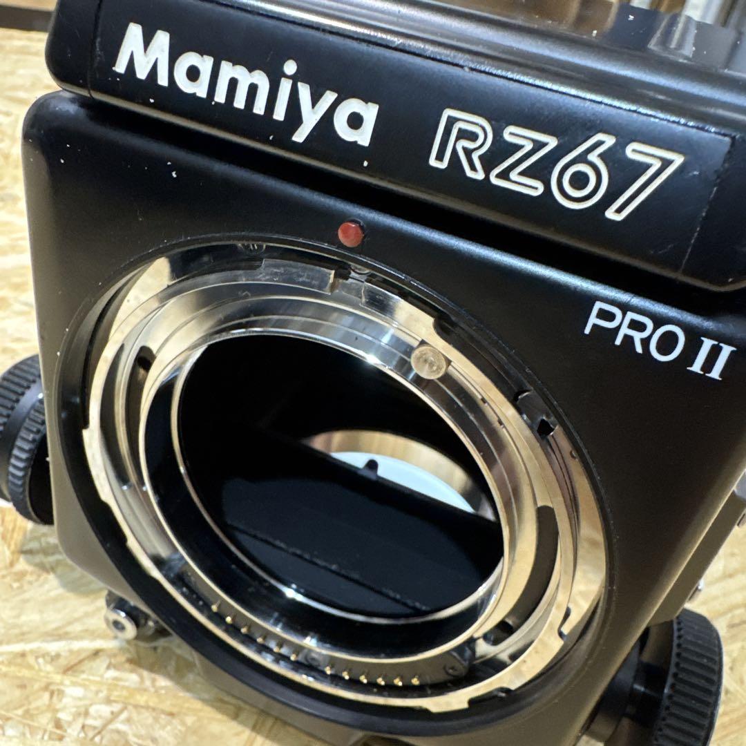 Mamiya RZ 67 ボディー + 120ロールフィルムホルダー/ SET Mamiya RZ 67 ボディー + 120ロールフィルムホルダー/ SET
