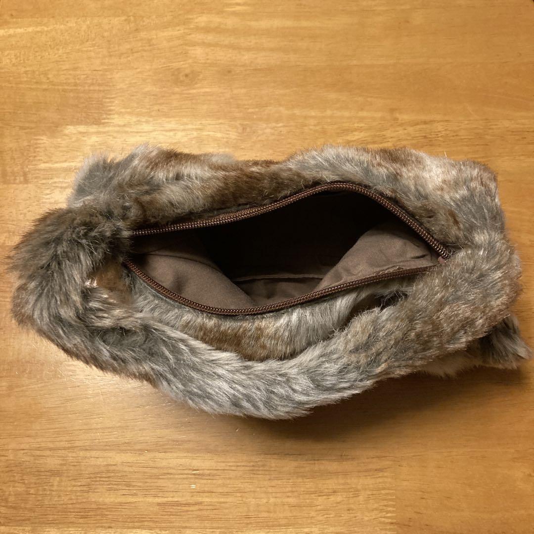 GAP kids フェイクファーBag - メルカリ GAP kids フェイクファーBag - メルカリ