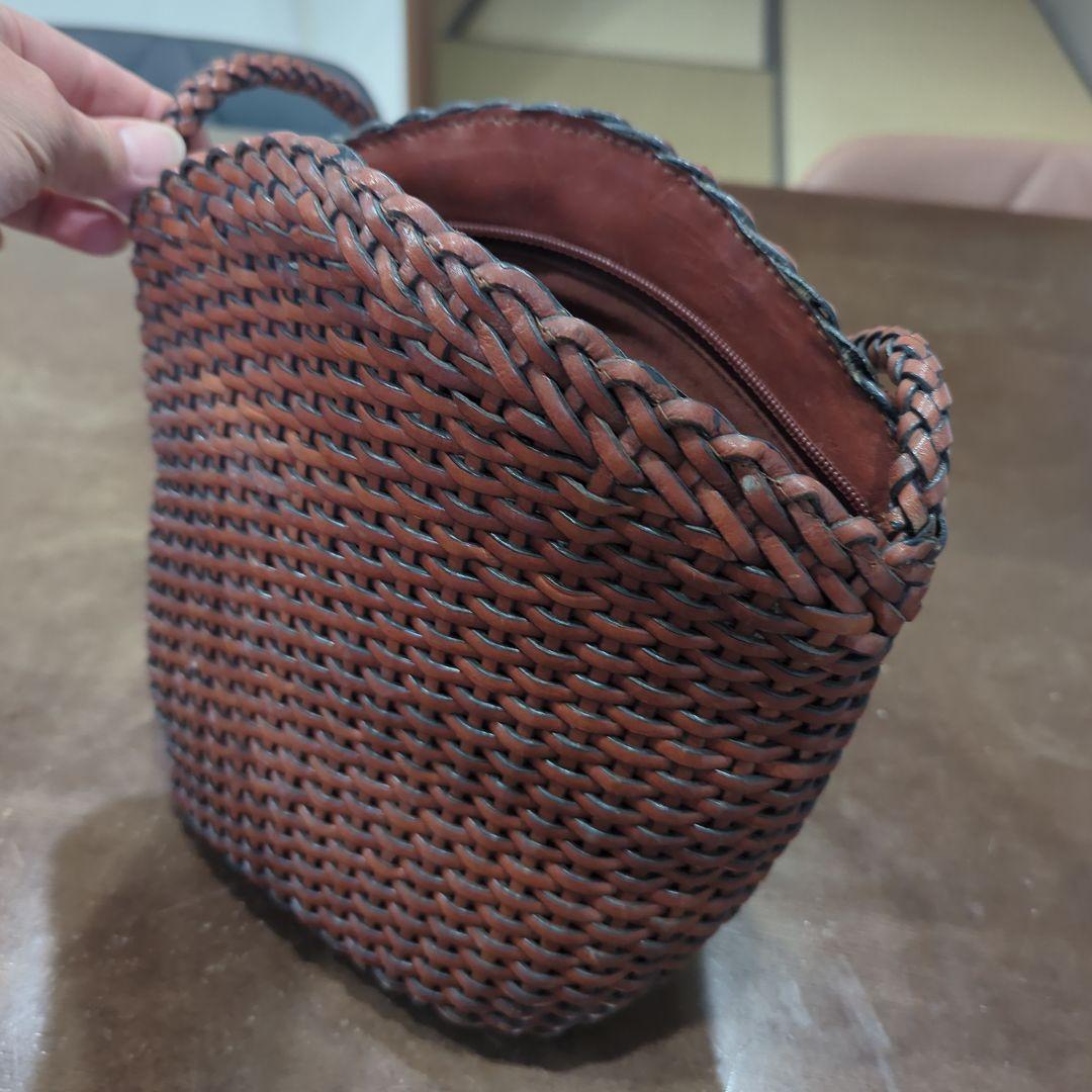 贅沢品 編み込み ブラウン AZEK ショルダーバッグ バッグ 牛革 バッグ