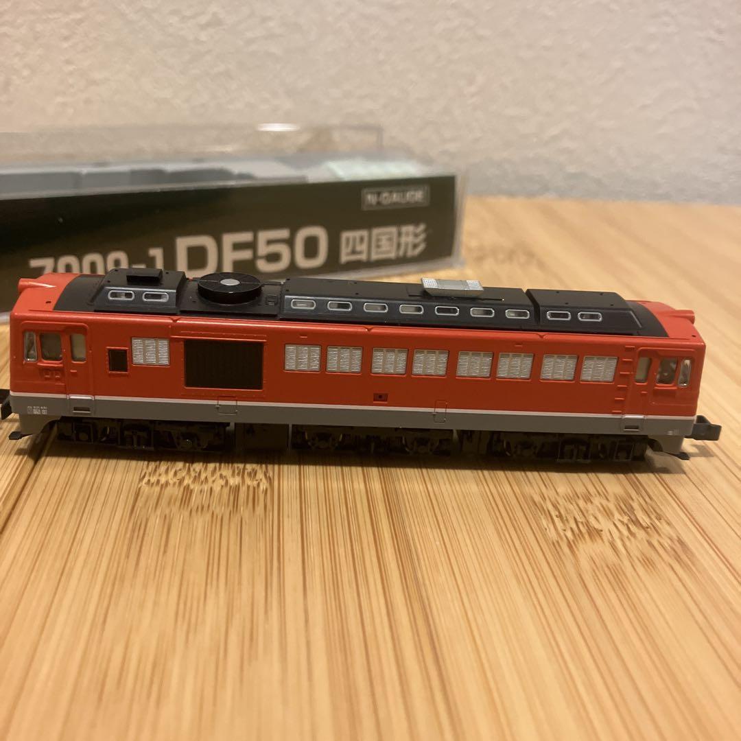 DF50 ディーゼル機関車 四国形 7009-1 KATO